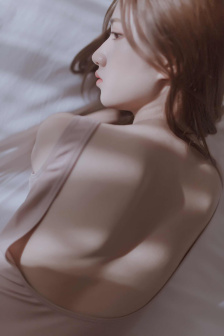 她美丽在线观看